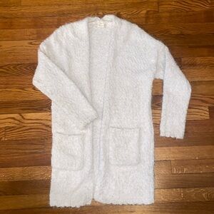 Super cozy Altar’d State eyelash cardigan in cream size medium.